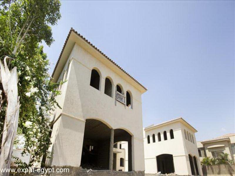 Villa For Sale in Sheikh Zayed, 6th of October, Greater Cairo, Egypt