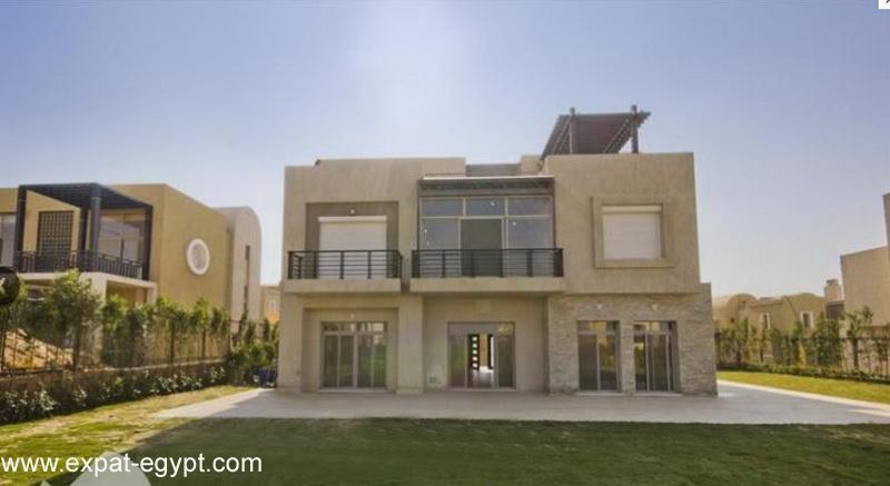 Villa For Rent in Allgeria Compound on the Cairo - Alex Desert Road, 6th of October, Greater Cairo, 