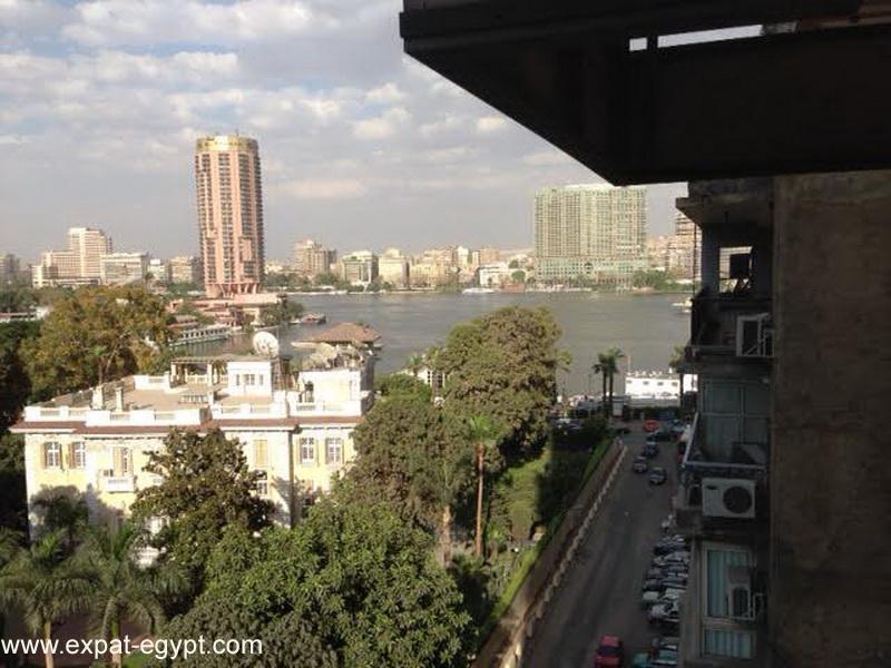 شقة للإيجار في الدقي، الجيزة، القاهرة، مصر 