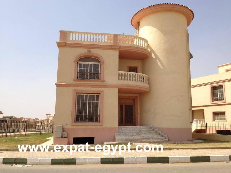 Villa for Sale in La Rose, Al Tagmoua