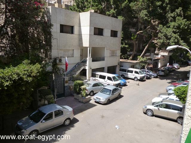 Apartment for rent unfurnished in Mohandessien