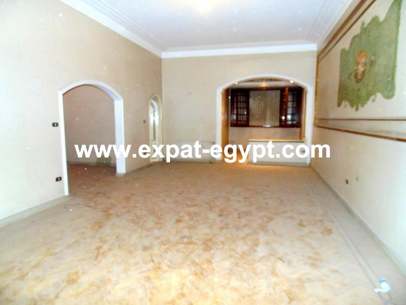 Spacious apartment in Zamalek for sale.