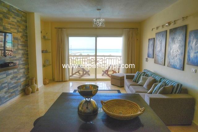 Apartment for sale in Hurghada, Red Sea, right on the beach!