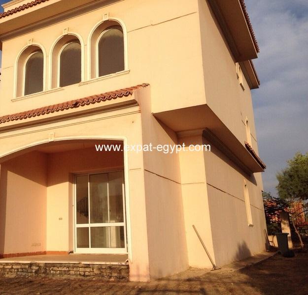 Villa for Sale in Solaimanya Compound, Cairo Alex Road