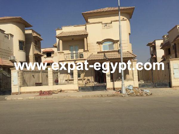  Villa for Rent in Royal city compound, Sheikh Zayed City, Egypt