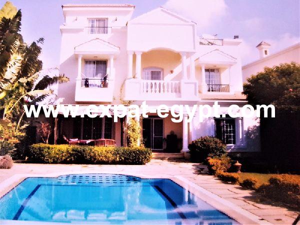 Beautiful Villa for rent in El-Rawda Compound, 6th of October City, Egypt
